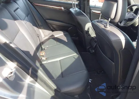 2009 Mercedes-Benz C 300 Luxury 4Matic/Sport 4Matic from USA, damaged, VIN WDDGF81X59R066923